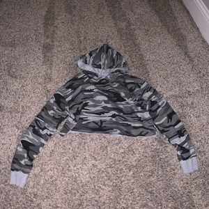 Camo Cropped Hoodie XS